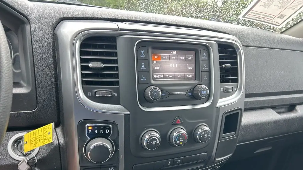 2024 Ram 1500 Classic SLT