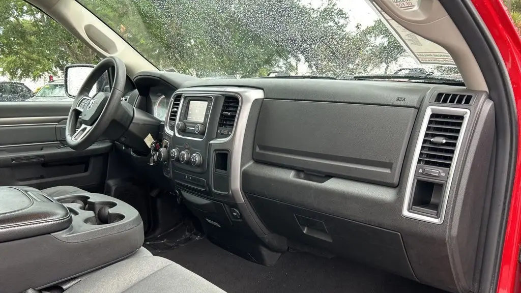 2024 Ram 1500 Classic SLT