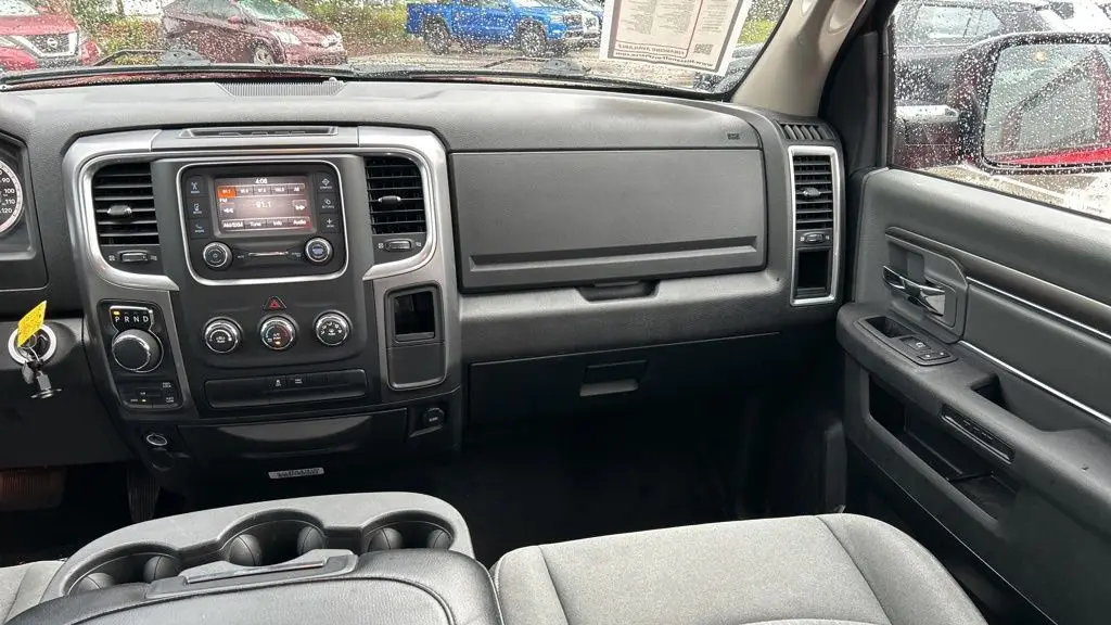 2024 Ram 1500 Classic SLT