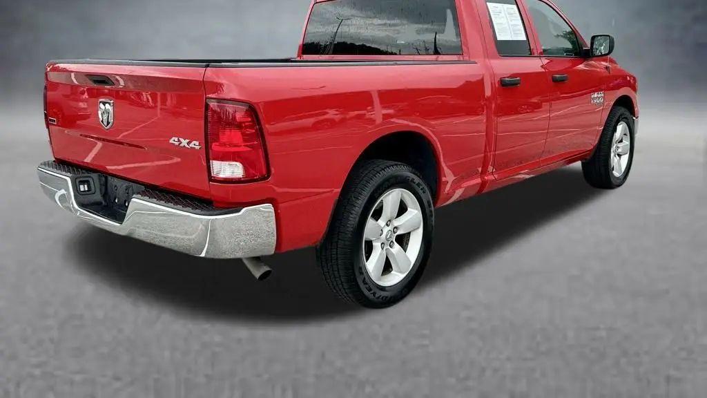 2024 Ram 1500 Classic SLT