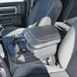 2022 1500 Classic Thumbnail 35