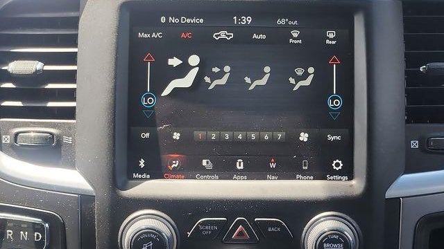 2022 Ram 1500 Classic SLT