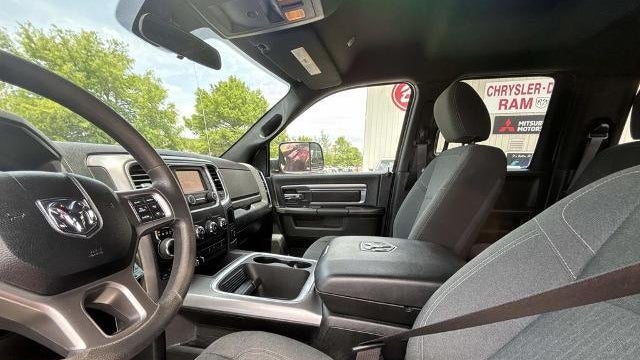 2021 Ram 1500 Classic SLT