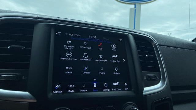 2021 Ram 1500 Classic SLT