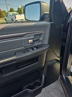 2024 1500 Classic Thumbnail 10