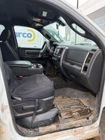 2022 1500 Classic Thumbnail 9