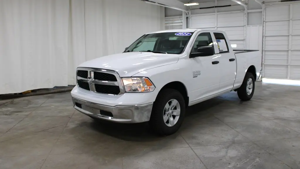 2024 Ram 1500 Classic SLT