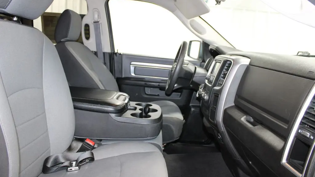 2024 Ram 1500 Classic SLT