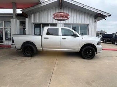 Photo of a 2015 RAM 1500 4X4 Express 4DR Crew Cab 5.5 FT. SB Pickup for sale