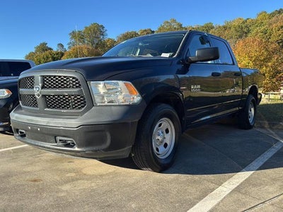 2014 RAM 1500 4X4 Express 4DR Crew Cab 5.5 FT. SB Pickup