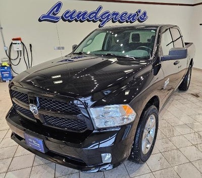 2019 RAM 1500 Classic 4X4 Tradesman 4DR Crew Cab 5.5 FT. SB Pickup