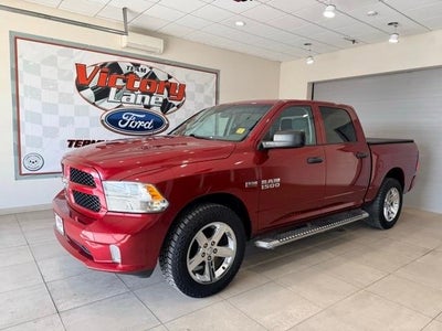 2014 RAM 1500 4X4 Express 4DR Crew Cab 5.5 FT. SB Pickup