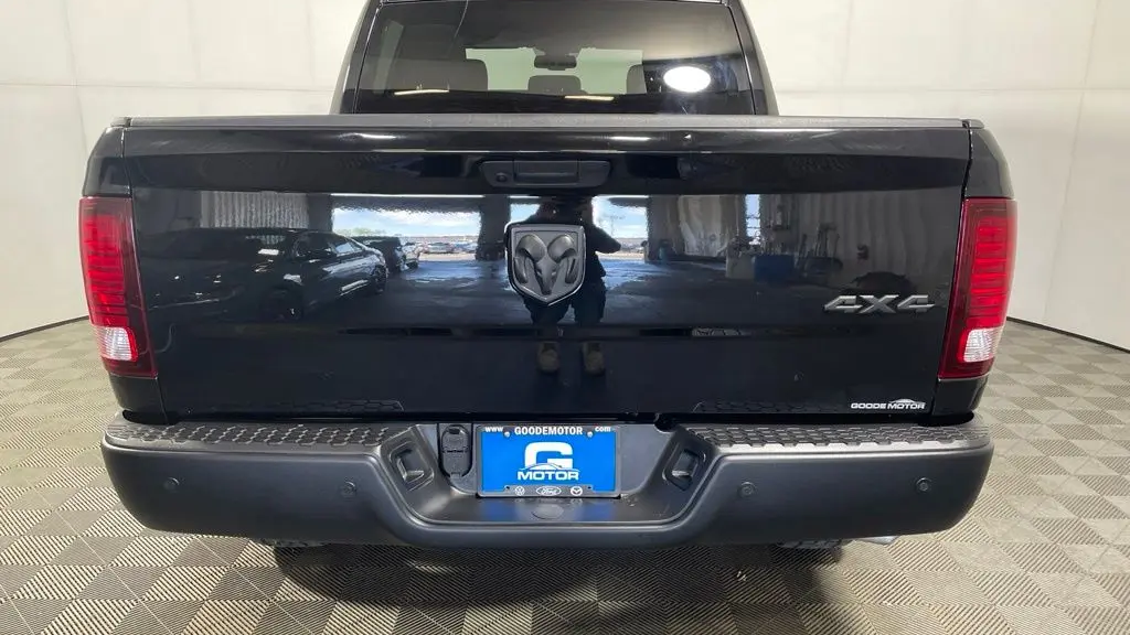 2022 Ram 1500 Classic SLT