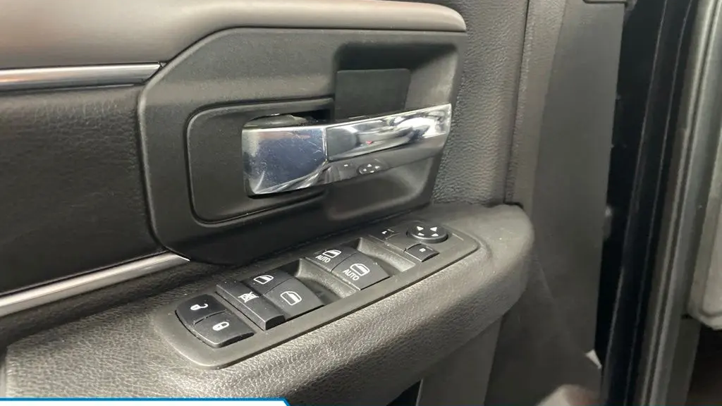 2022 Ram 1500 Classic SLT