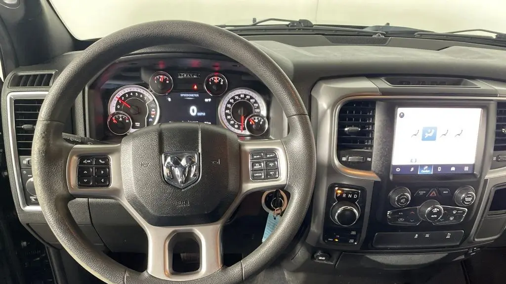 2022 Ram 1500 Classic SLT
