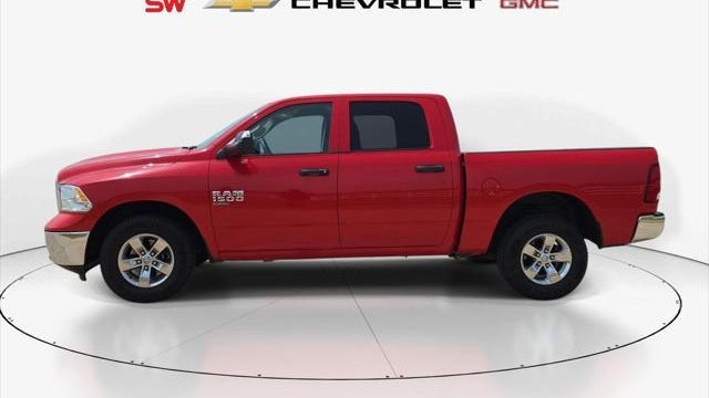 2023 Ram 1500 Classic SLT