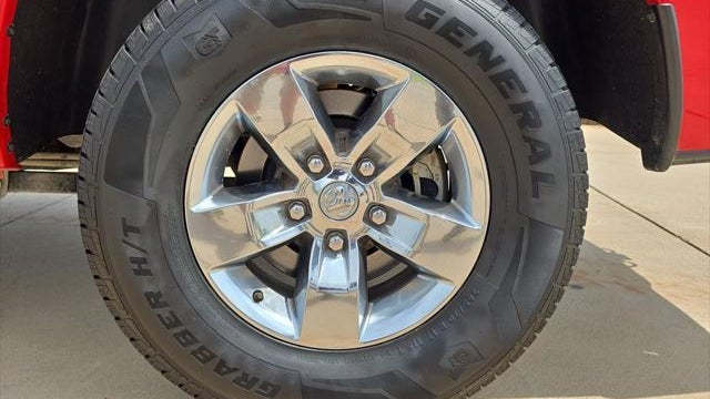 2023 Ram 1500 Classic SLT