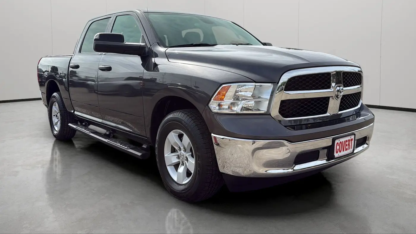 2023 Ram 1500 Classic SLT
