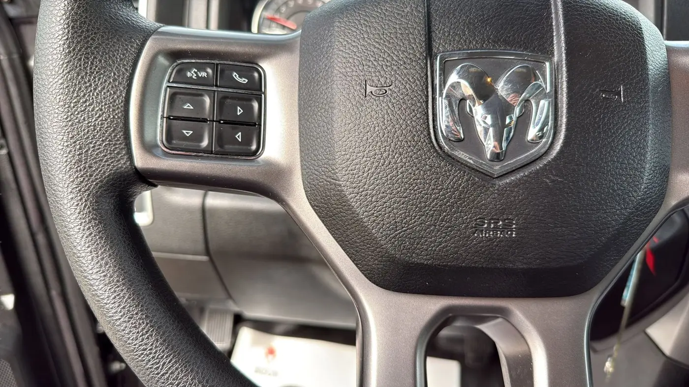 2023 Ram 1500 Classic SLT