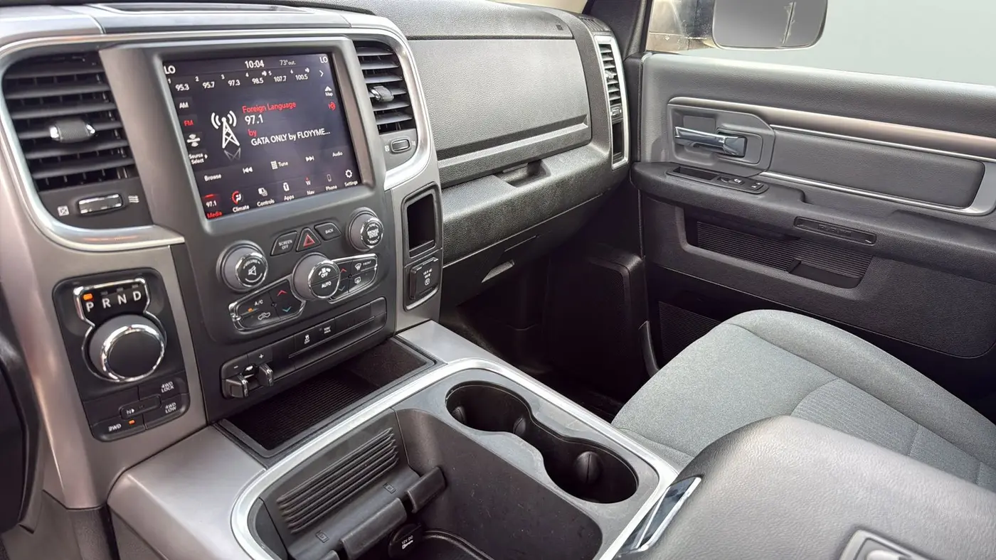 2023 Ram 1500 Classic SLT