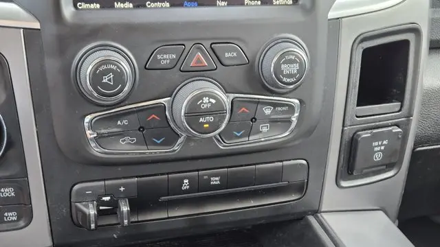 2023 Ram 1500 Classic SLT