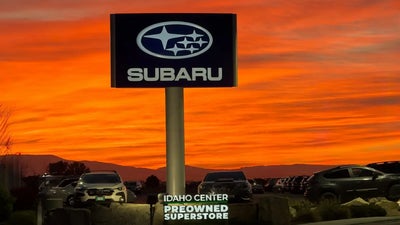 2023 RAM 1500 Classic 4X4 Warlock 4DR Crew Cab 5.5 FT. SB Pickup