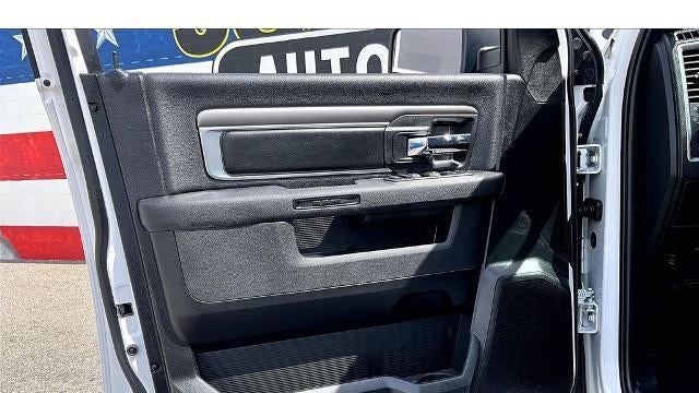 2024 Ram 1500 Classic SLT