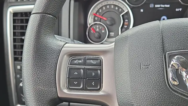 2023 Ram 1500 Classic SLT