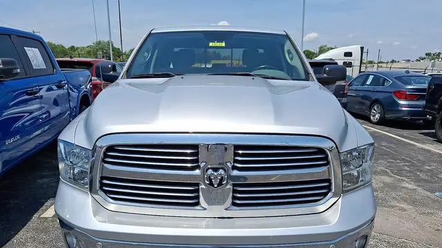 2017 Ram 1500 SLT