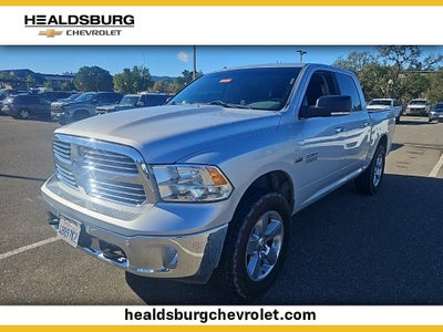 2015 RAM 1500 4X4 Lone Star 4DR Crew Cab 5.5 FT. SB Pickup