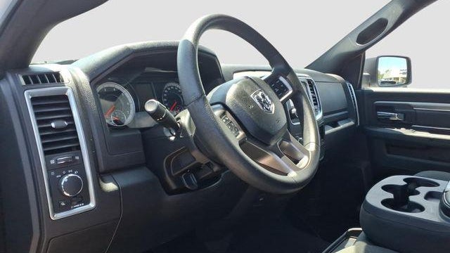 2021 Ram 1500 Classic SLT