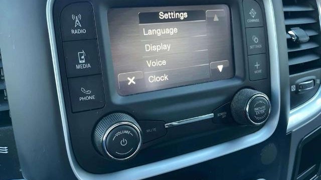 2023 Ram 1500 Classic SLT