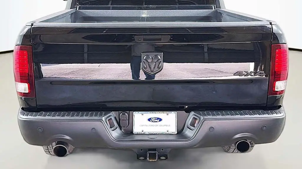 2022 Ram 1500 Classic SLT