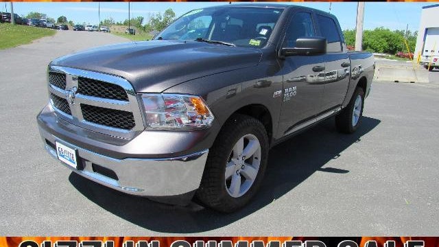 2023 Ram 1500 Classic SLT