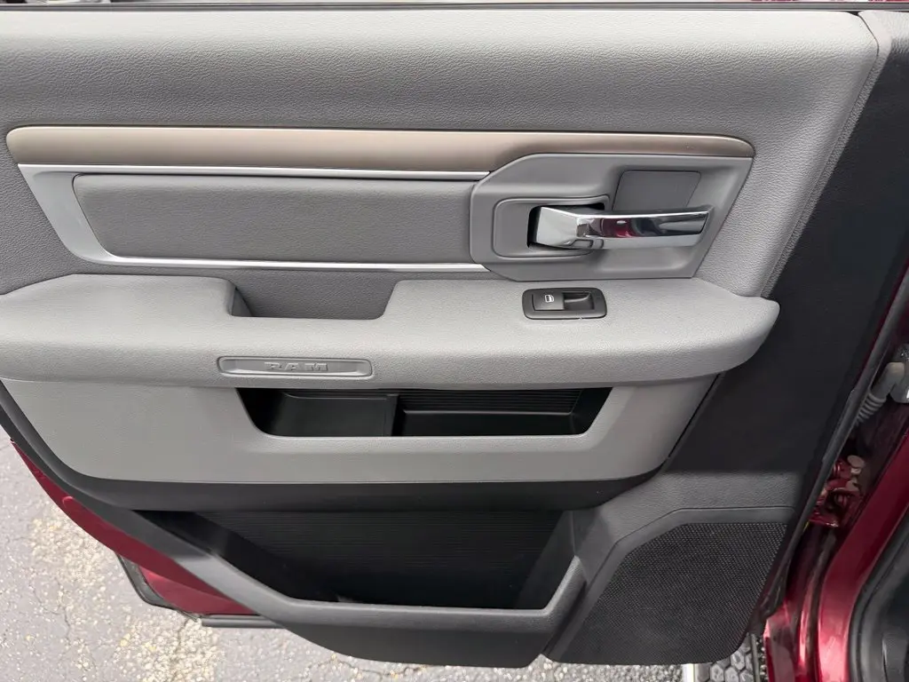 2016 Ram 1500 - $15,598