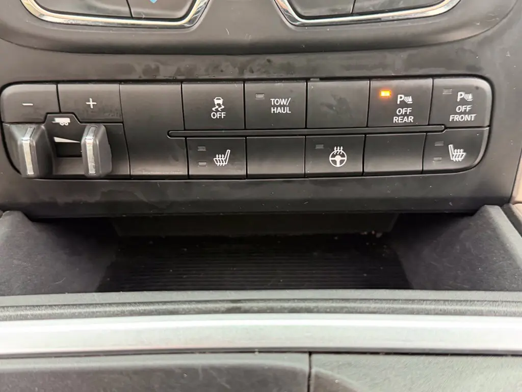 2016 Ram 1500 - $15,598