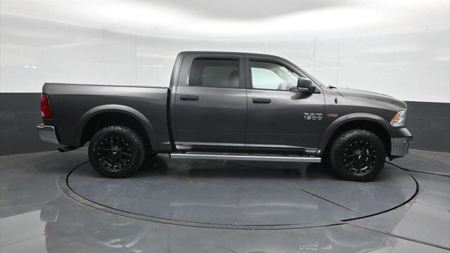 2018 Ram 1500 SLT