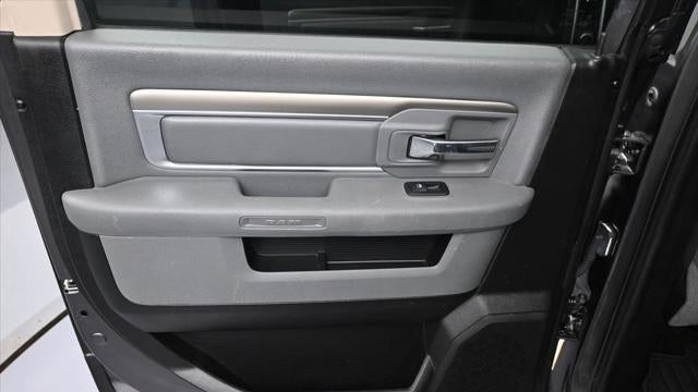 2018 Ram 1500 SLT