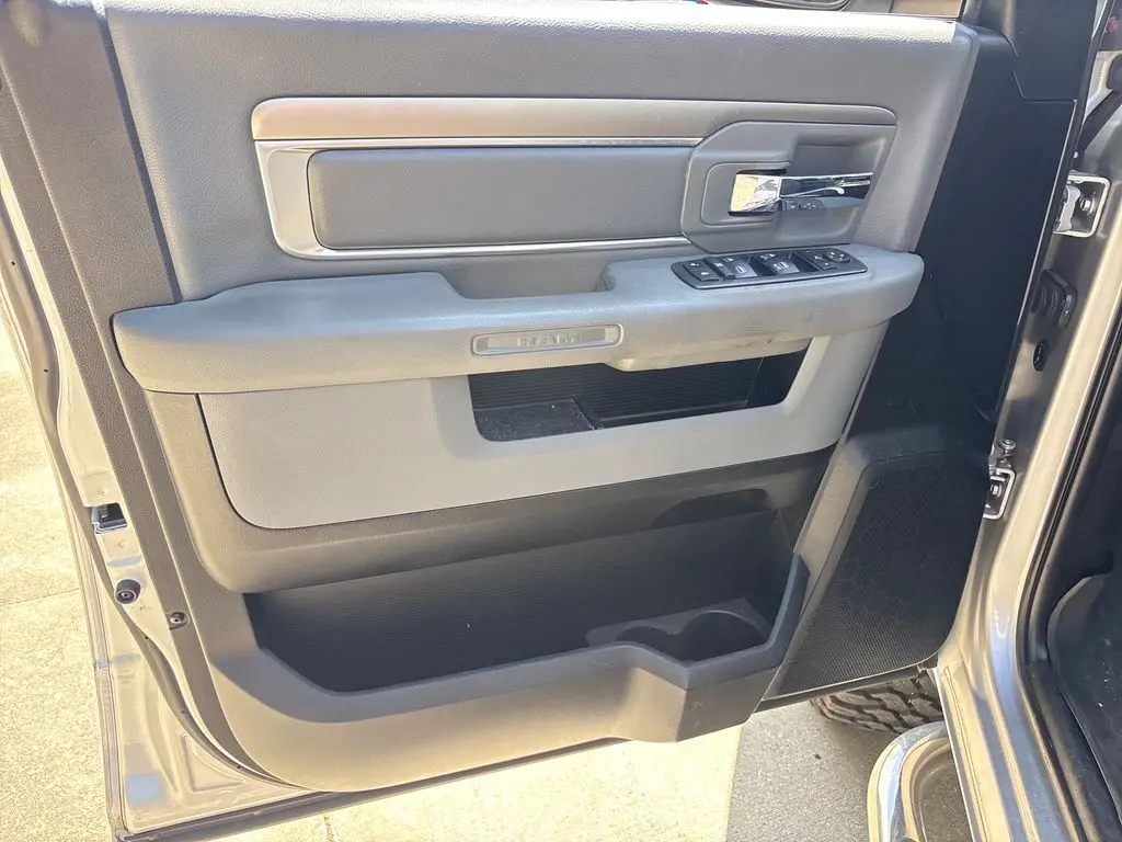 2019 Ram 1500 - $19,501