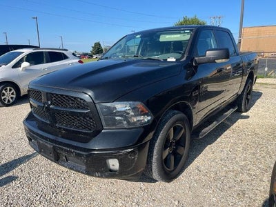 Photo of a 2018 Ram 1500 4X4 SLT 4DR Crew Cab 5.5 FT. SB Pickup for sale