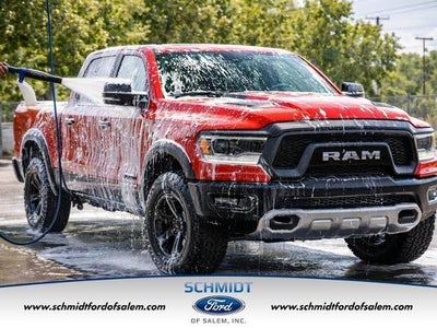 2022 RAM 1500 Classic 4X4 SLT 4DR Crew Cab 5.5 FT. SB Pickup