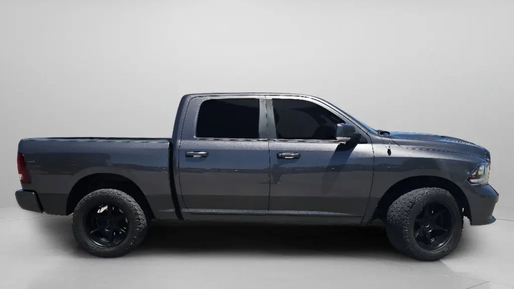 2016 Ram 1500 Sport