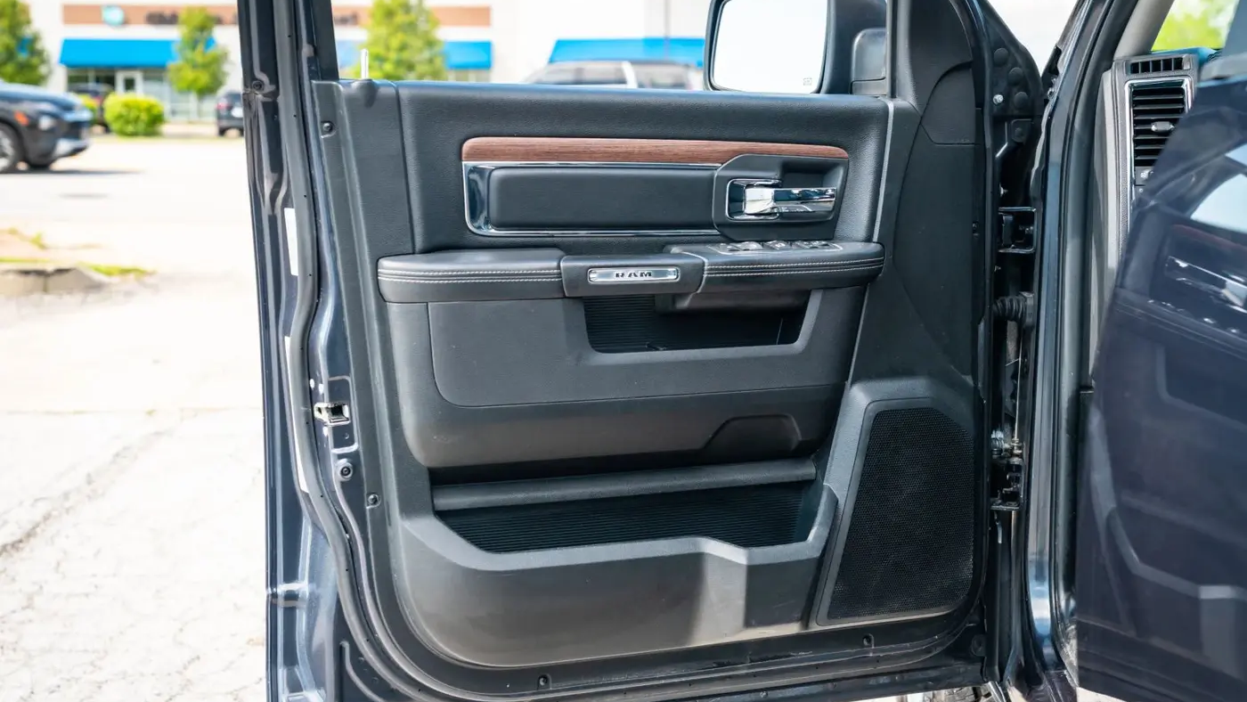 2017 Ram 1500 Laramie