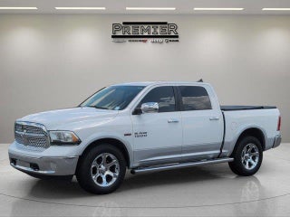 2015 Ram 1500 with Bright White Clearcoat Exterior