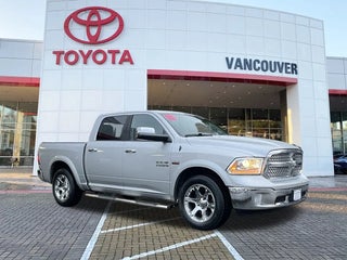 2013 Ram 1500 with Bright Silver Metallic Exterior