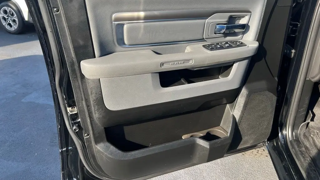 2019 Ram 1500 Classic Lone Star Silver