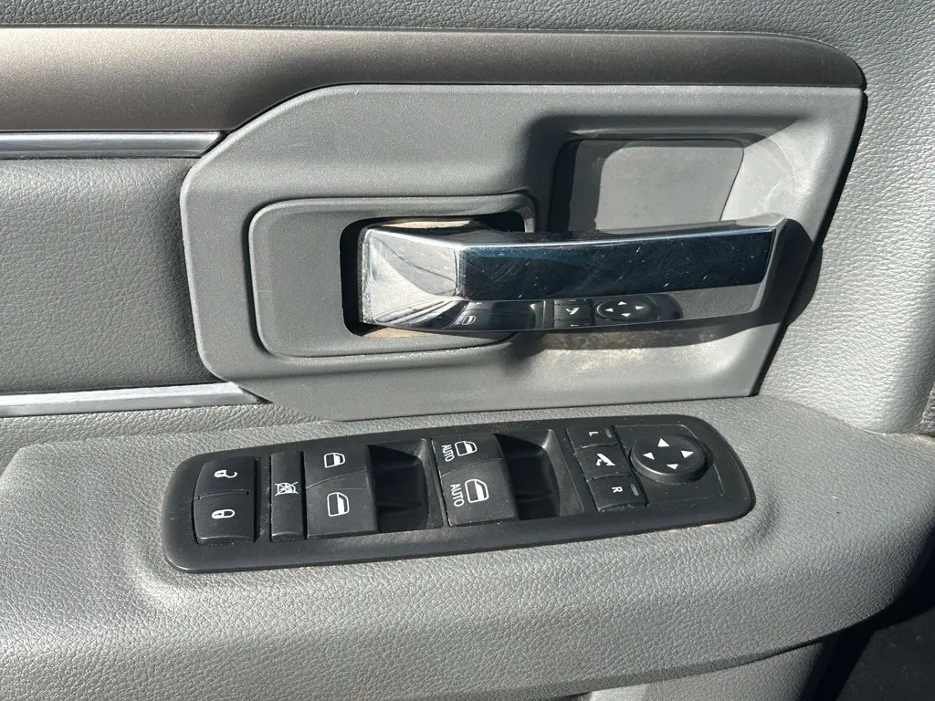 2017 Ram 1500 - $15,049