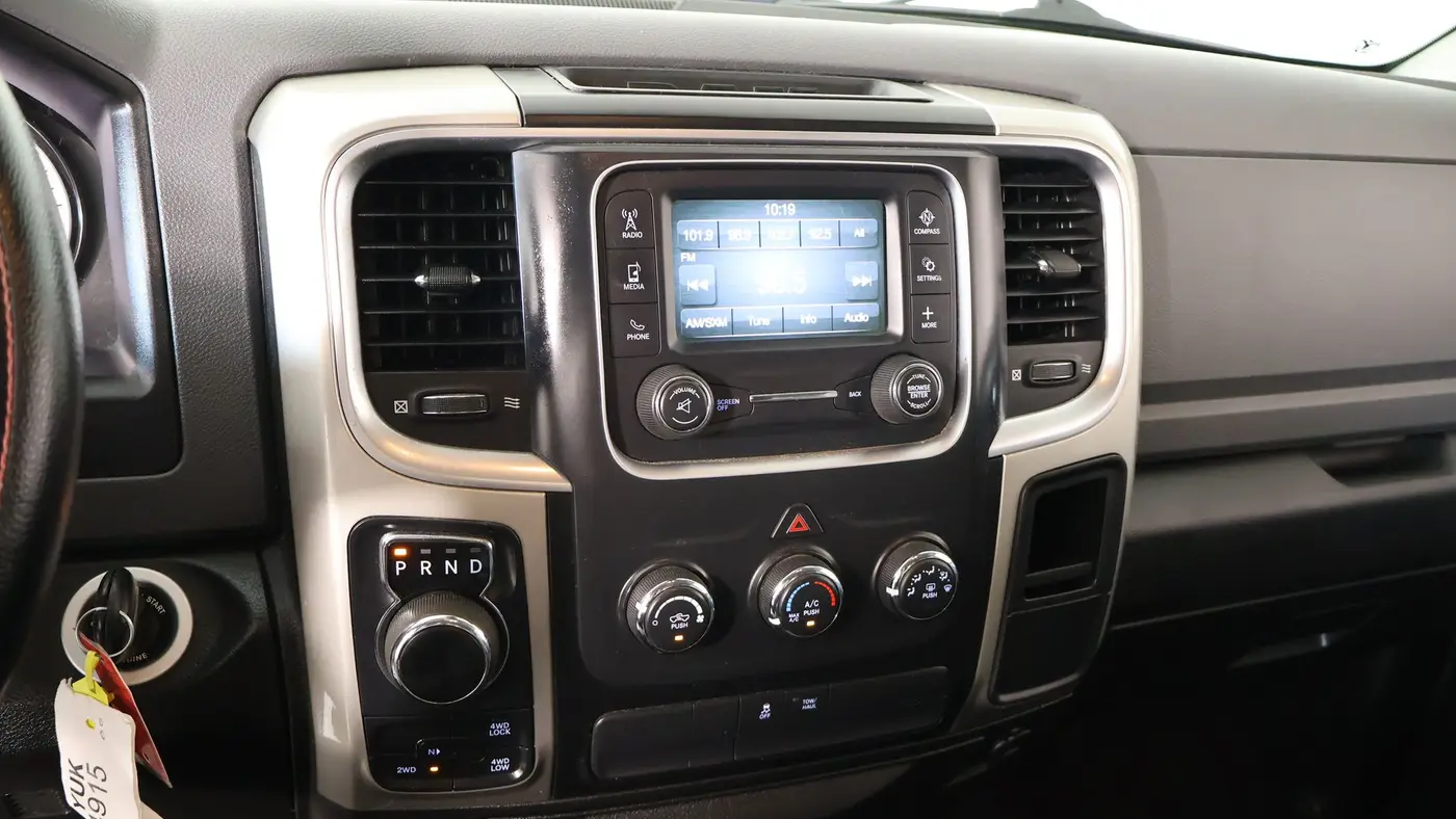 2020 Ram 1500 Classic SLT