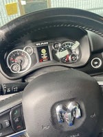 2019 1500 Thumbnail 6