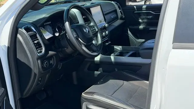 2024 Ram 1500 Laramie
